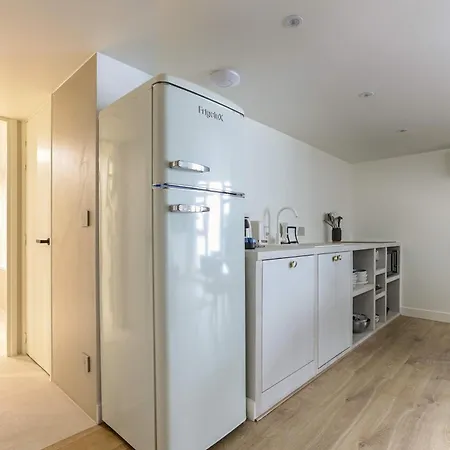 Apartment - Roquette - Marais