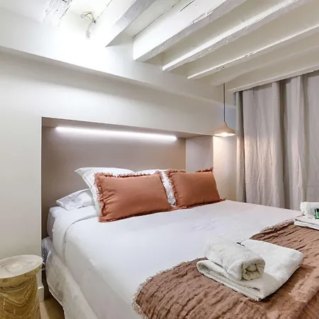 Apartment - Roquette - Marais Paris
