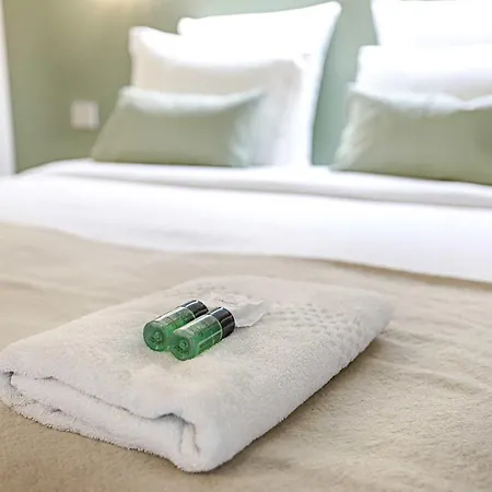 - Roquette - Marais Apartman